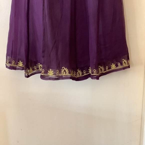 Beautiful A/Z Well 100% silk skirt size S - Picture 3 of 6